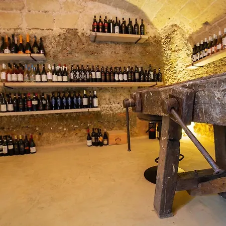 Bed & Breakfast Masseria Violante 3*