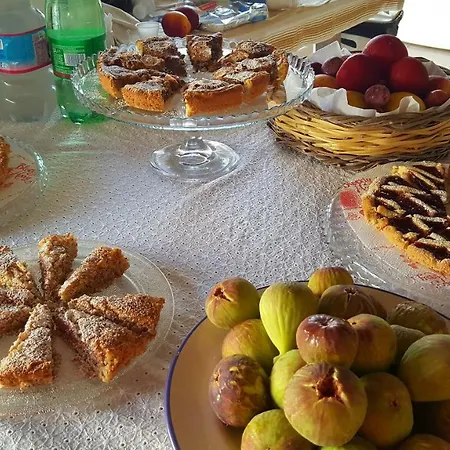 Masseria Violante Bed & Breakfast